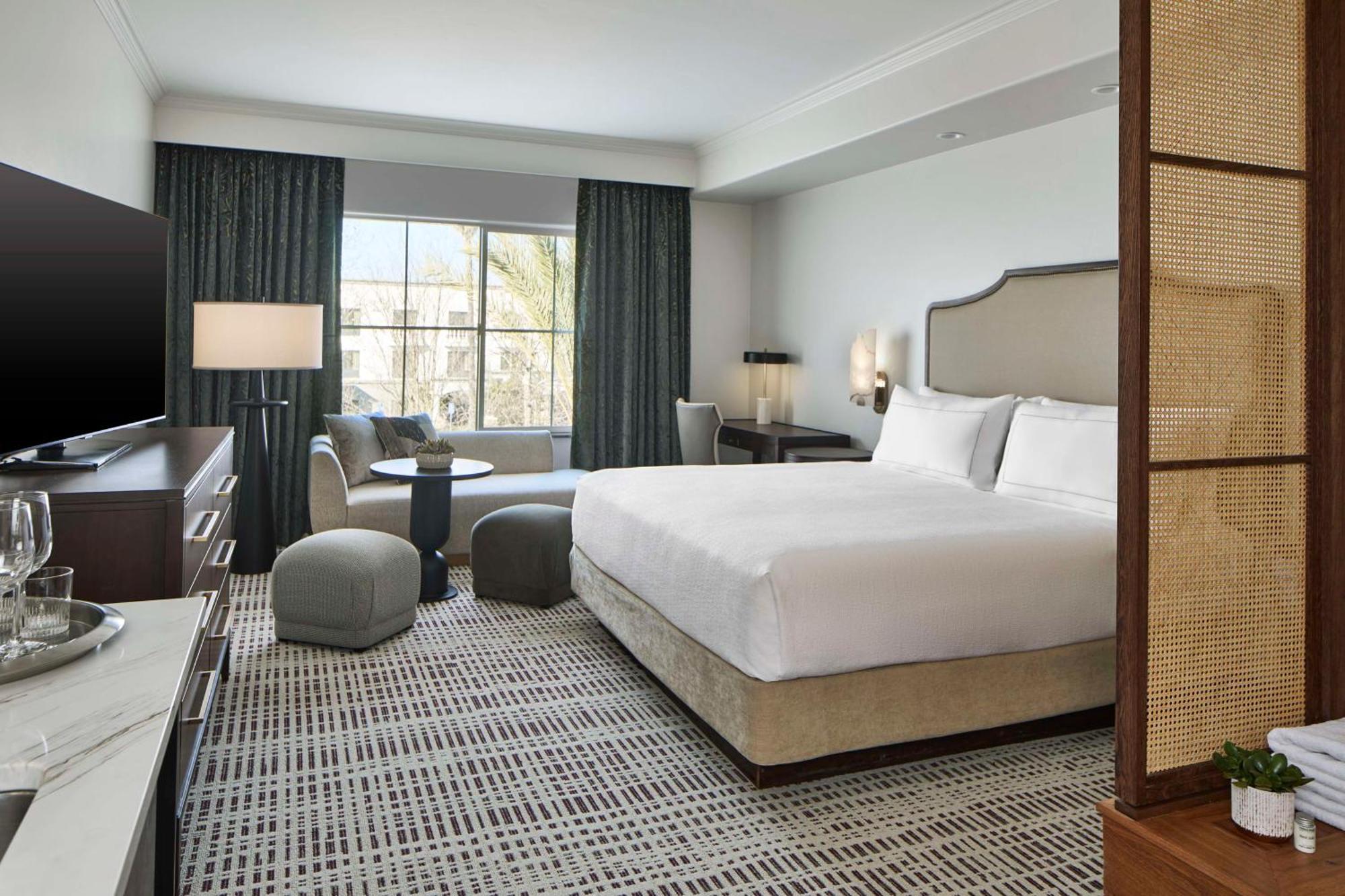 Bellasera Hotel & Suites Paso Robles, Tapestry By Hilton Exterior photo