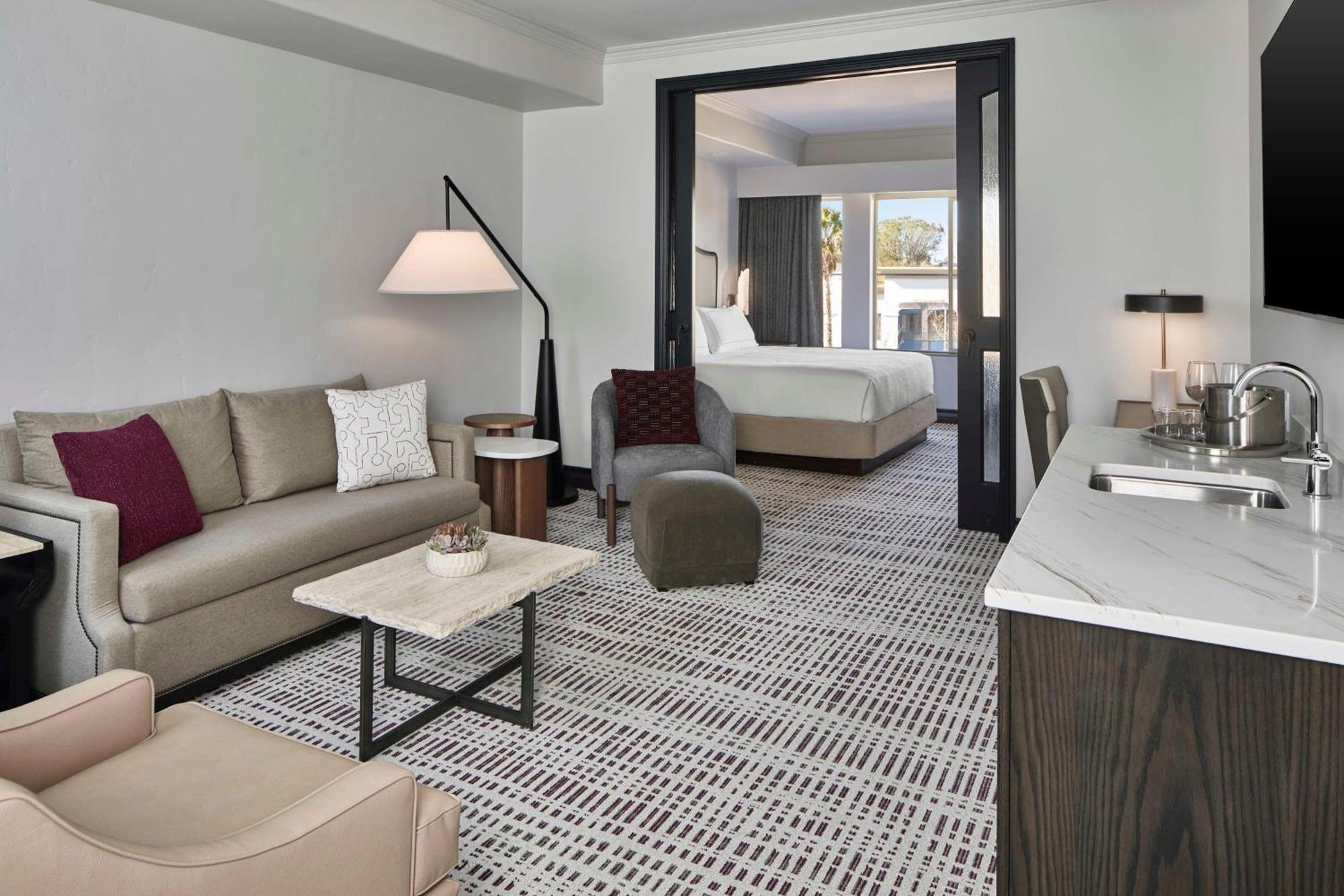 Bellasera Hotel & Suites Paso Robles, Tapestry By Hilton Exterior photo